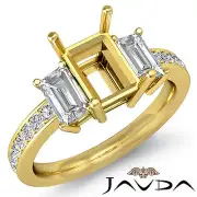 Brilliant Diamond 3 Stone Engagement Ring 18k Yellow Gold Emerald Mount 0.85Ct