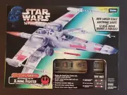 Star Wars Power of the Force Electronic Lukes X-Wing Fighter Red 5 Hasbro 1997