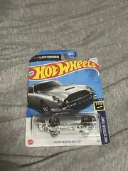 Hotwheels Aston Martin 1963 DBS
