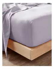 [Linen House] Nimes Fitted Sheet In Lilac