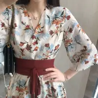 在飛比找蝦皮購物優惠-【高品質】👗👗碎花洋裝 碎花洋裝短袖  碎花洋裝過膝長洋裝 