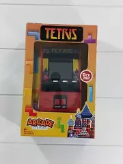 TETRIS Arcade Classics 18 Playable Game. 5.5” Handheld #09596