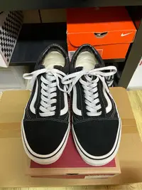 在飛比找Yahoo!奇摩拍賣優惠-Vans old skool 黑白 經典 二手 基本款