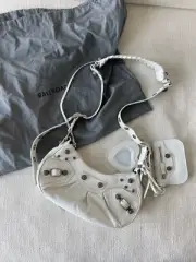 BRAND NEW BALENCIAGA LE CAGOLE XS SHOULDER BAG IN WHITE