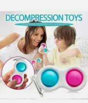 Fidget Sensory Bubble Toy, Handheld Mini Keychain Stress Relief 2 Pack New