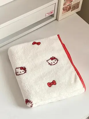 新款hellokitty毛巾凱蒂貓珊瑚絨浴巾舒服洗澡巾柔軟可愛吸水