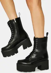 [Lamoda] Punk Poppin Lace Up Boots