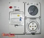 5 pin 32 Amp 32a RCD PROTECTED - Switched Socket Outlet IP66 INDUSTRIAL 3 PHASE