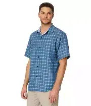 Tommy Bahama Men's Coconut Point Pixel Paradise Camp Shirt, Multicolor, Small