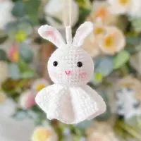 在飛比找蝦皮購物優惠-小兔子晴天娃娃diy手工鉤針編織材料包玩偶鉤織吊飾成品送女朋
