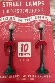 Bachmann Plasticville, USA 1/4" Scale 1950 10 Cents Street Lamps