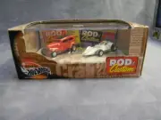 1/64 SCALE HOT WHEELS ROD & CUSTOM -MANTA RAY & ORANGE CRATE CUSTOM CAR SET-MIB