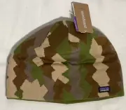 Patagonia Recycled Polyester Beanie Winter Knit Hat Unisex Green Camo One Size.