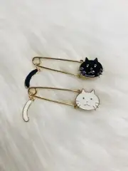 CAT Safety Pin Brooch Black Cat White Cat Gold Lot 2 New