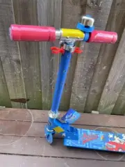 DISNEY MICKEY MOUSE FOLDABLE SCOOTER PUSH KICK OUTDOOR KIDS CHILD RIDE ON TOY