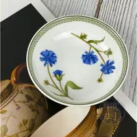 在飛比找蝦皮購物優惠-BRAND楓月 villeroy＆boch 白色 藍花 造型