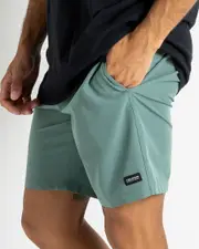 [Volcom] Volcom Men's Stones Hybrid 18" Elastic Waist Shorts in Dark Forest Green Size Small S Dark Forest Green