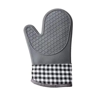 New Gloves Oven Microwave Thickened Gloves Silicone Baking G