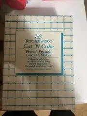 NIB VINTAGE 70S FULLER BRUSH KITCHEN WORKS CUT 'N CUBE FRENCH FRY GARNISH MAKER