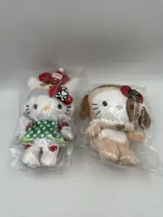 Tokidoki x Hello Kitty: Holiday Donutino and Kitty Fruitcake Plush Set***(C5; C7