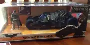 Batman The Dark Knight Batmobile & Batman Metals Die Cast JADA DC Sealed NEW