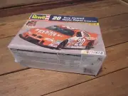 1990's Revell 1:24 Model Kit Tony Stewart Home Depot #20 Grand Prix 85-2986