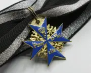 German WW1 Imperial Blue Max Medal Award WORLD WAR 1 with Collection Box