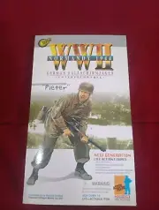 DRAGON WWll Normandy 1944 German Fallschirmjager 12" 1/6 Figure Pieter #70083
