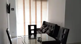 APARTAMENTO AVENIDA CONDINA Primer Piso