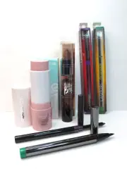 MIXED MAKEUP 4 PCS- HIGHLIGHTER STICK, EYELINER, EYE PENCIL & CONTOURING BRONZER