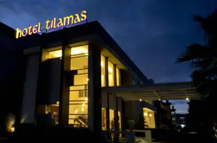 泗水拉瑪斯酒店Hotel Tilamas Surabaya