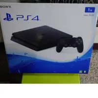 在飛比找蝦皮購物優惠-PS4主機2017型-1TB黑+基本配備[中古8程5新]保存