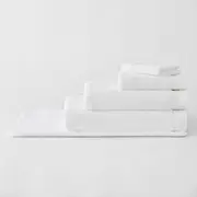 680GSM Sheridan Supersoft Luxury Towels White (4 Pack Face Washers, 4 Pack Hand Towels, 2 Pack Bath Towels, 2 Pack Bath Sheets) 2 Pack Bath Sheets