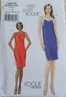 Very Easy Vogue Pattern V8570 SIZE 14-22