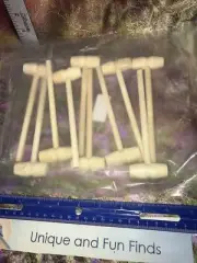 10Pcs Mini Wooden Hammer Children Mallet Toy Crab Lobster Mallet Household Tool
