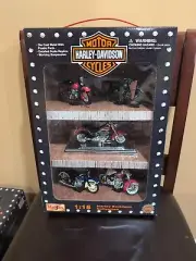 Maisto Harley Davidson Set Of 5 1:18 Diecast Motorcycles