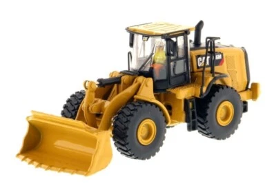 Diecast Masters 85948 Caterpillar 966M Wheel Loader 1/87 HO Scale MB