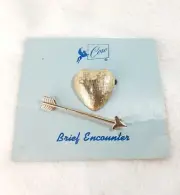 RARE 1961 Pegasus CORO Brief Encounter Heart Brooch From The Love! Love. Love?