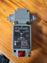 **NEW** Eaton Cutler Hammer E50SAL Indicating Limit Switch- CD 909