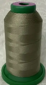 ISACORD 40, Machine Embroidery / Sewing Thread 1000m Colour 0555 LIGHT SAGE