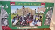EXCALIBUR CASTLE KNIGHTS & CASTLE BATTLE FIGURE PLAY SET BOXED 1:72 ENGLAND NEW