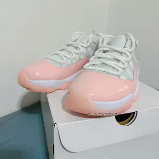 Air Jordan 11 low WMNS 復古籃球鞋 女款 粉色 AH7860-160