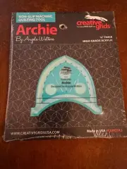 Creative Grids Machine Quilting Tool Sewing and Quilting Ruler- Archie CGRQTA3