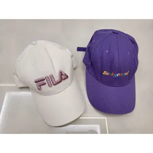 Fila Logo白色棒球帽 ，帽子太多買一送一，已送洗。