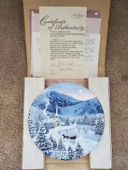Spirit of Christmas Bradford Exchange Silent Night 1990 Plate 1 Num Porcelain