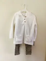 NWT Carter’s Outfit 2 Piece Set Leopard Print Pants & White Sweater With Ears 4T