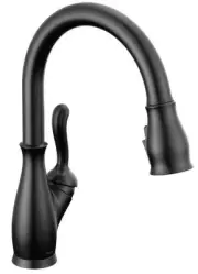 Delta 9178-DST Leland Pull-Down Kitchen Faucet - Black