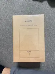 Aukey mini touch control led lamp