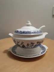 Vintage Old Willow Blue White 2 Litre Soup Tureen Pot Lid Tray Ladle Japan Boxed