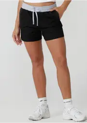 [Lorna Jane] Flashdance Original Shorts in Black, Size - Large L Black
